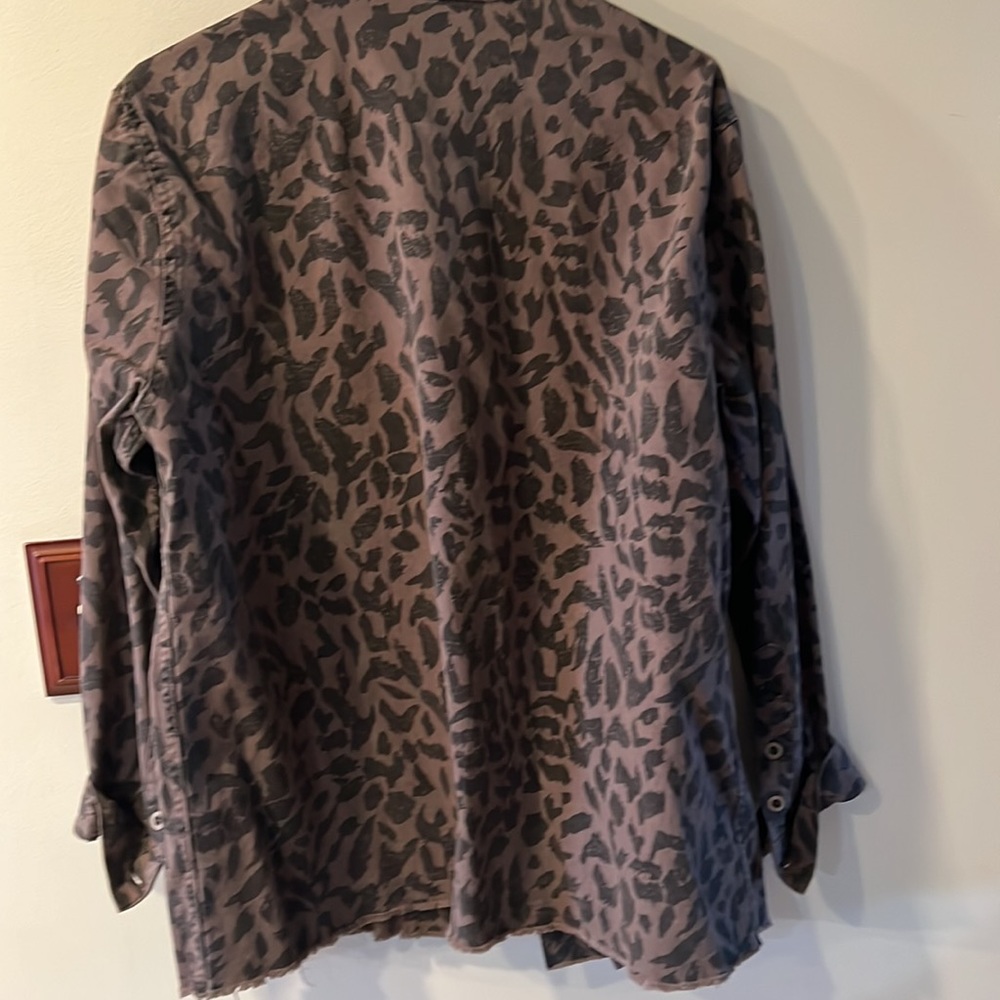 PISTOLA denim animal print jacket - Picture 9 of 11